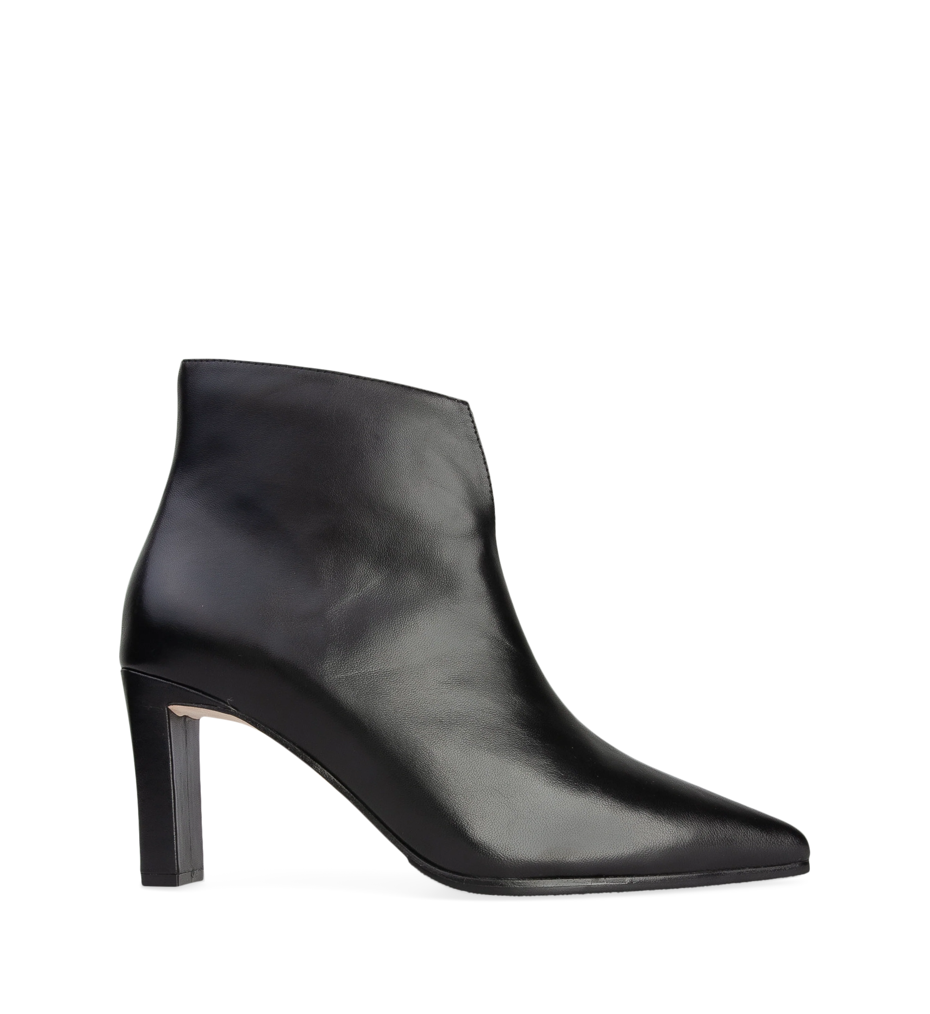 Triller Black Leather Ankle Boots