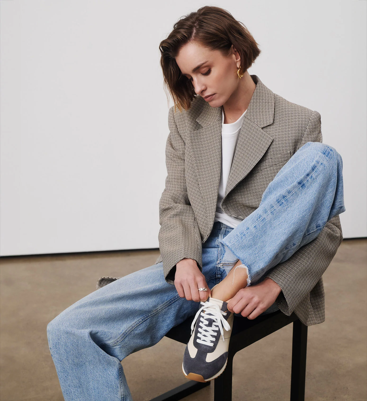 Saker 2 Ecru & Dusk Blue Leather Sneakers