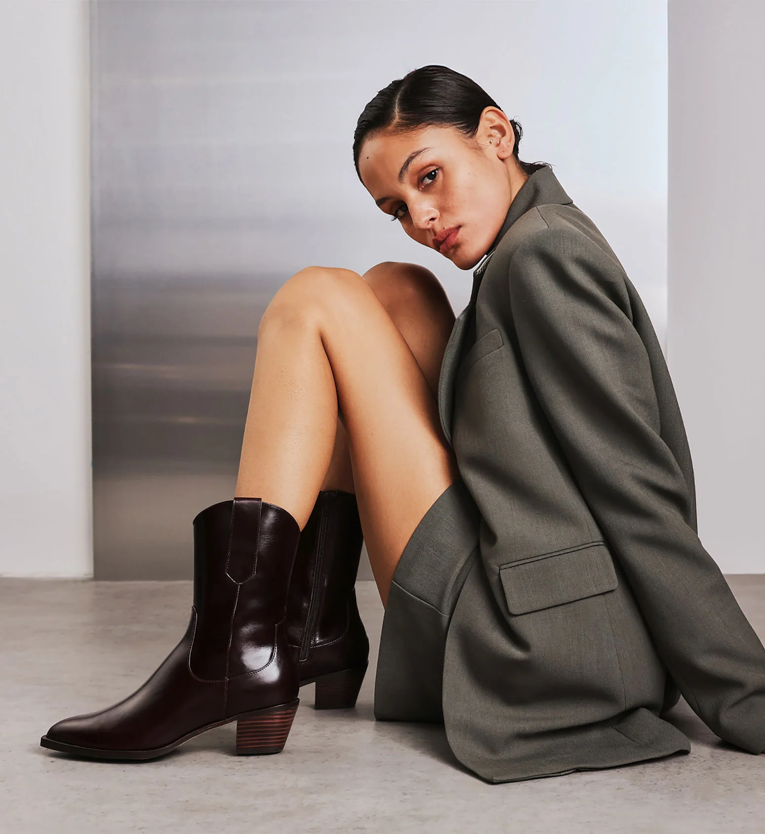 Strix Dark Oak Boxed Leather Heeled Boots