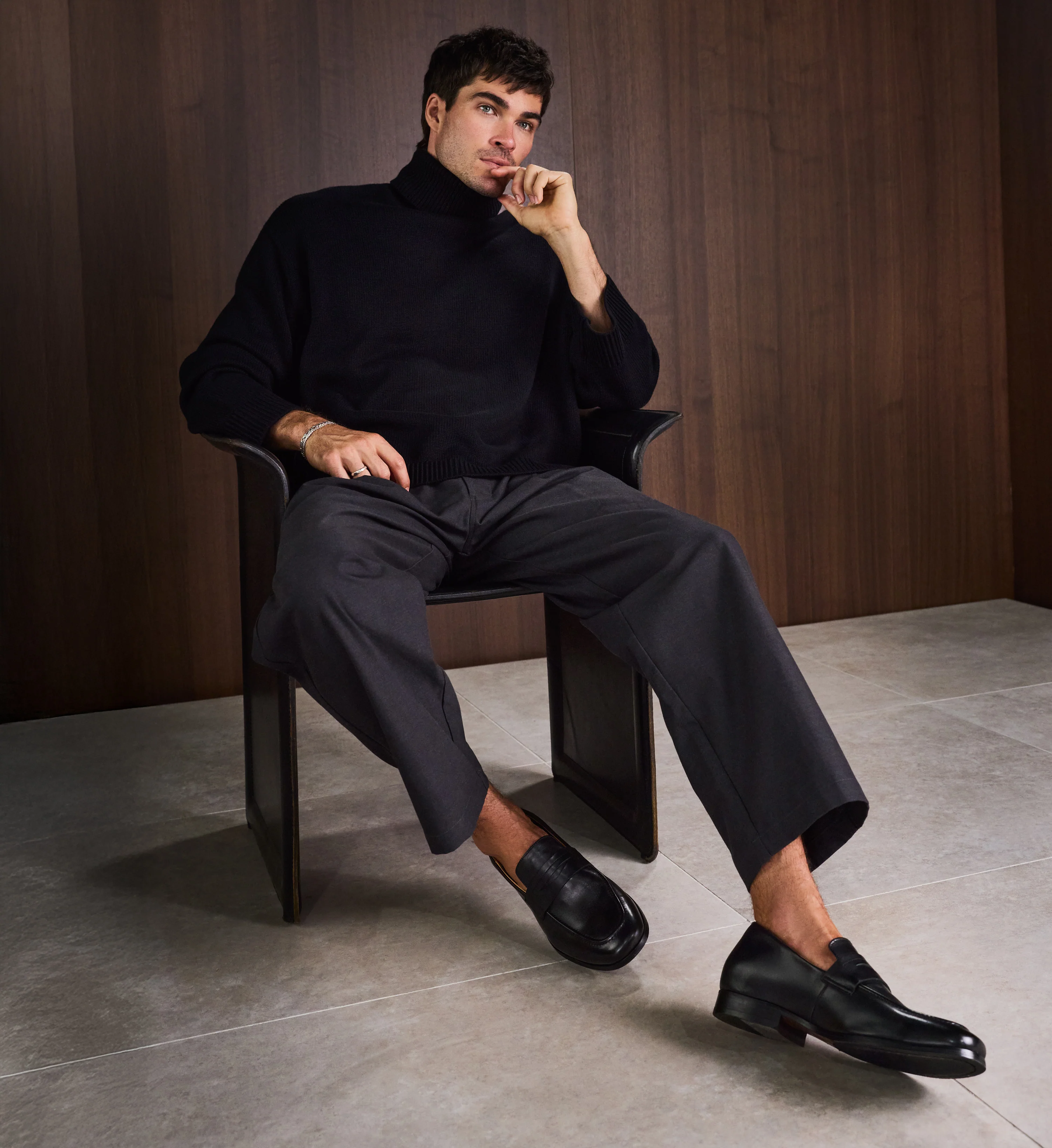 Samarium Black Leather Loafers