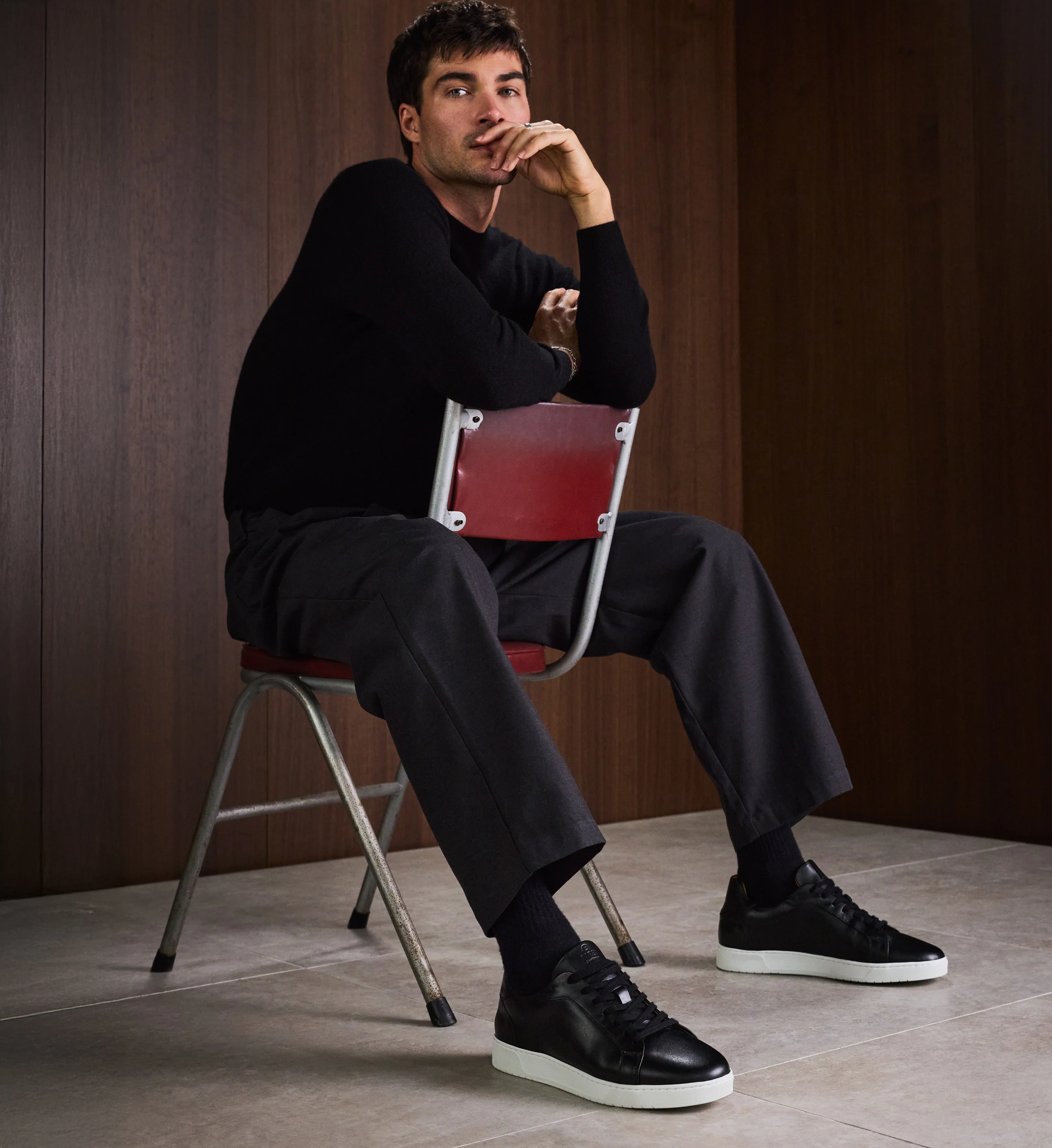 Bohrium Black Leather Sneakers