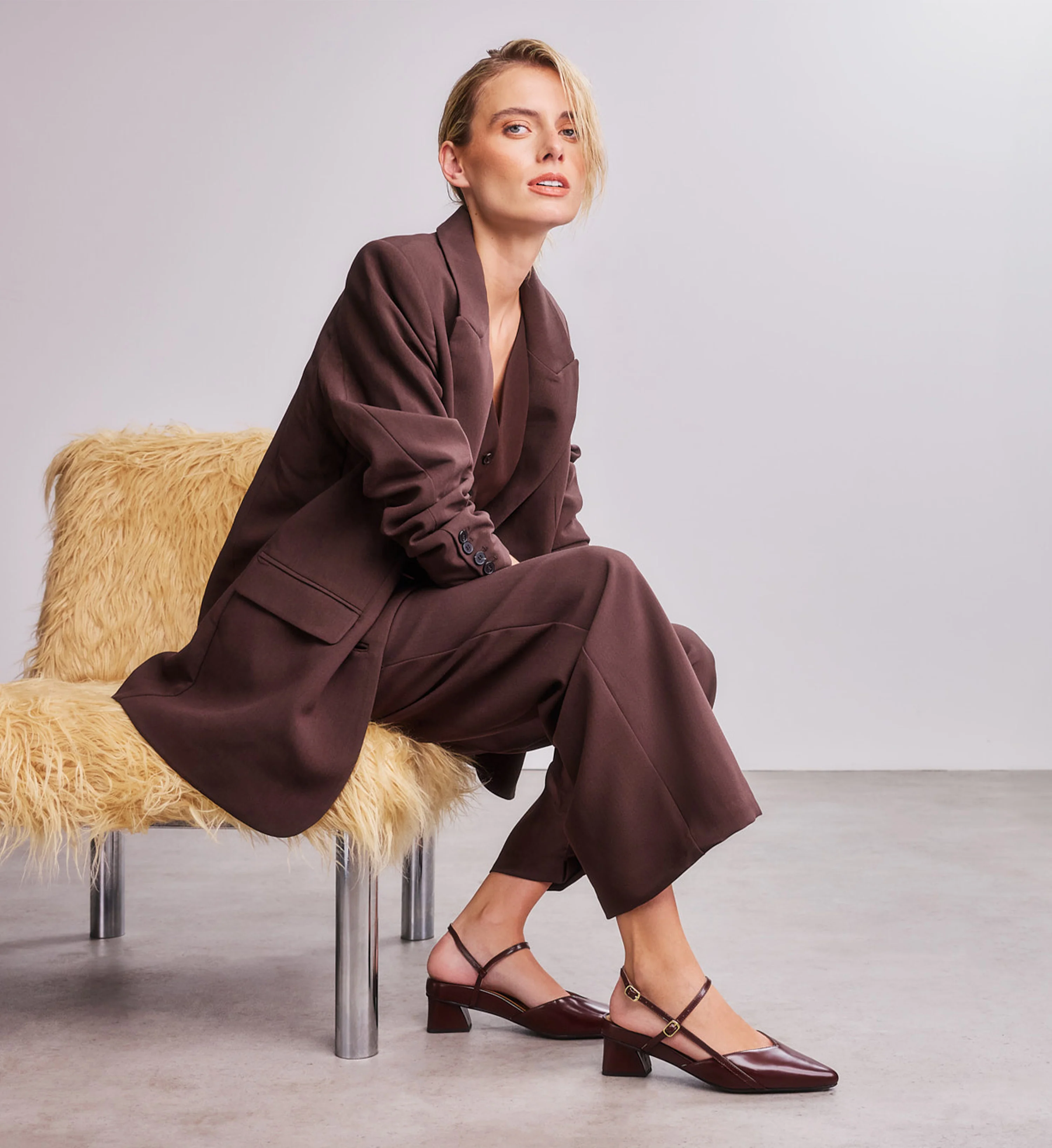 Nene 2 Dark Walnut Brown Boxed Leather Low Heels