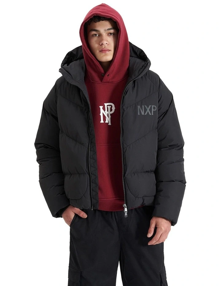 Chrysler Raglan Puffer Jacket in Black