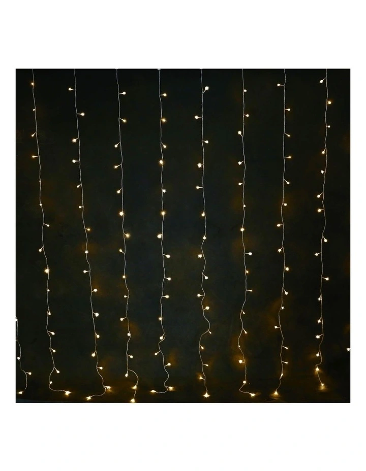Solar Powered 160 LED Curtain Light