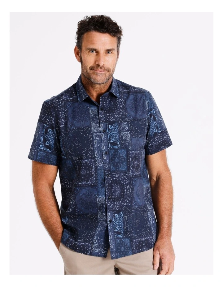 Scarborough Short Sleeve Print Shirt in Blue