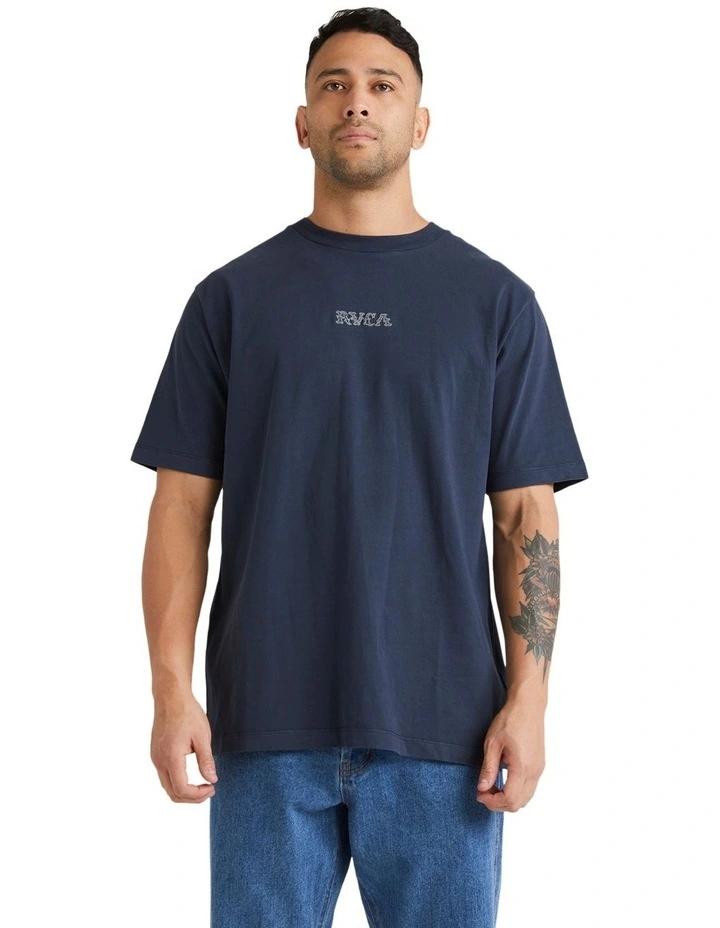 County T-shirt in Moody Blue