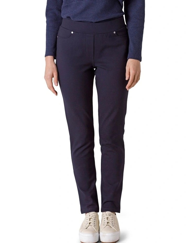 Pull On Super Stretch Pant in Navy