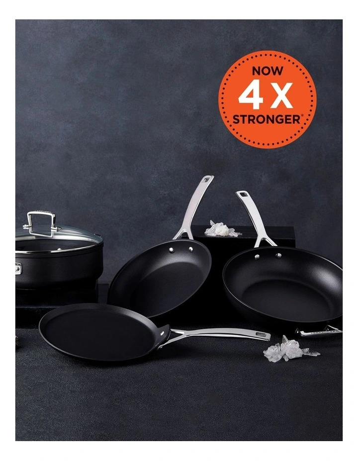 TNS Crepe Pan 24cm in Black