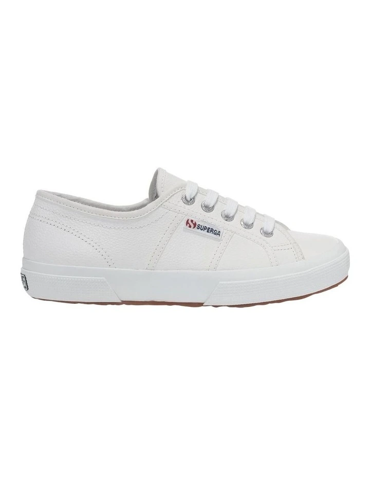 2750 Tumbled Leather Sneaker in White
