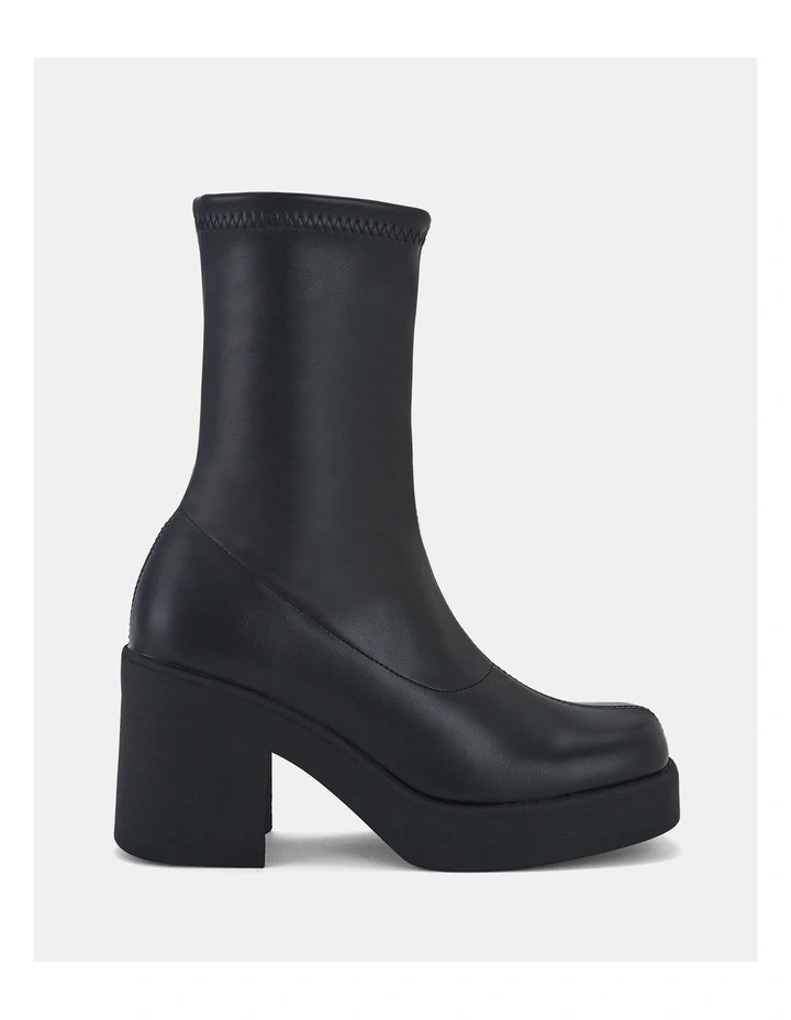 Kyleigh Boots in Black