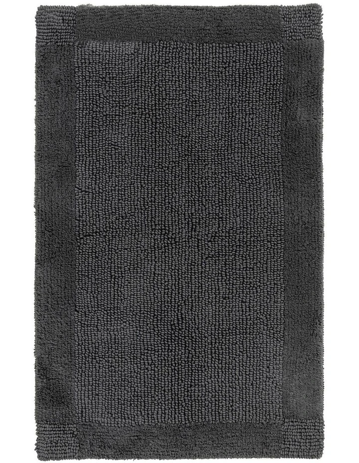 Larken Bath Mat in Grey