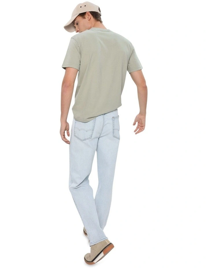 Flex Athletic Loose Fit Jean in Getaway Light