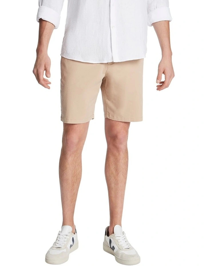 Bailey Chino Short in Beige