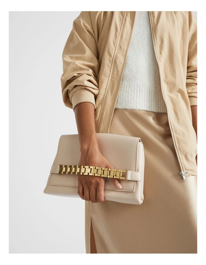 Chain Handbag in Vanilla