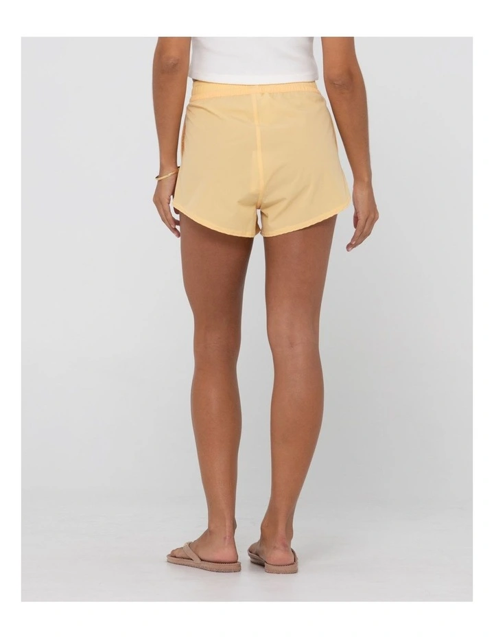 Meelup Shorts in Yellow