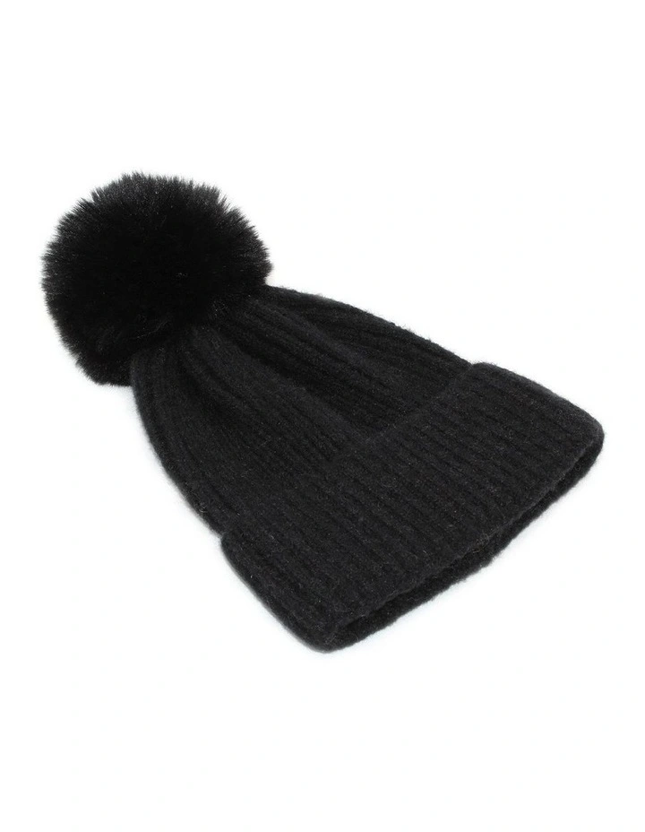 Lula Beanie in Black