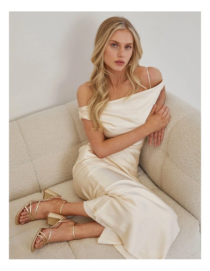 Nakita Low Block Heels in Champagne