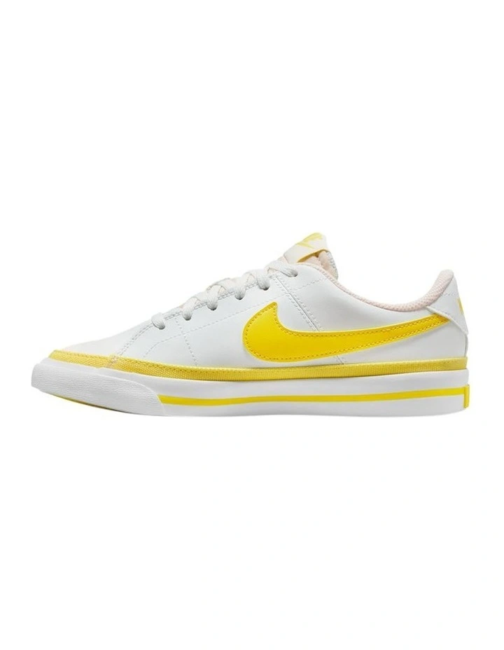 Court Legacy Grade School Sneakers in White