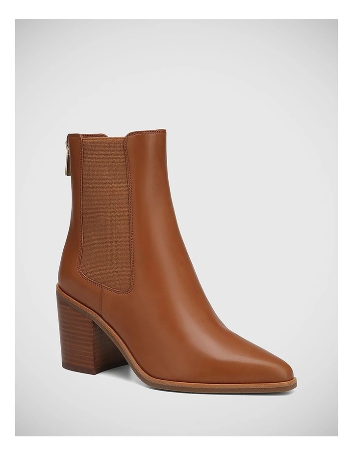 Poliana Leather Ankle Boot in Dark Cognac