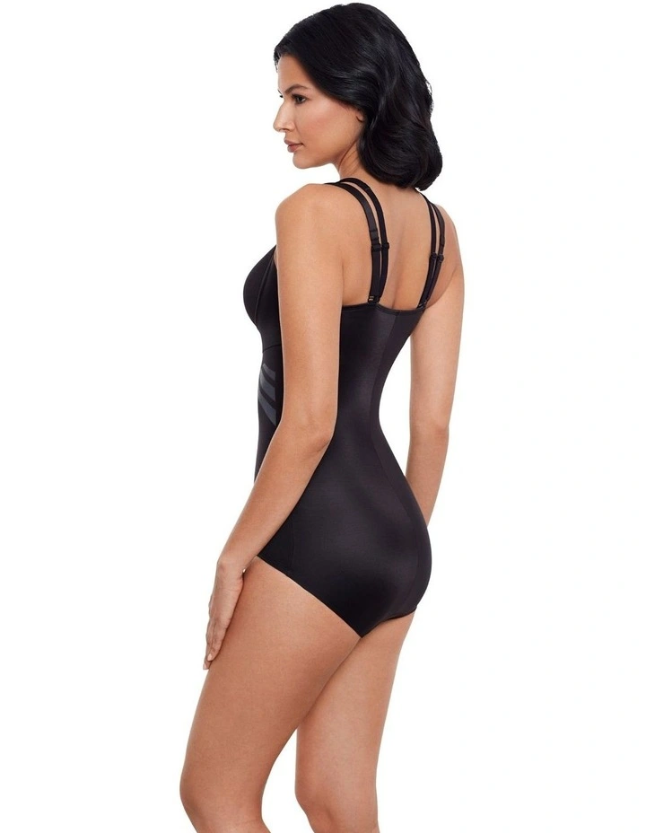 Modern Miracle Lycra Fit Sense Cupless Body Shaper in Black