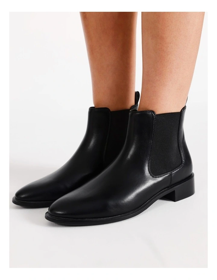 Billy Boot In Black