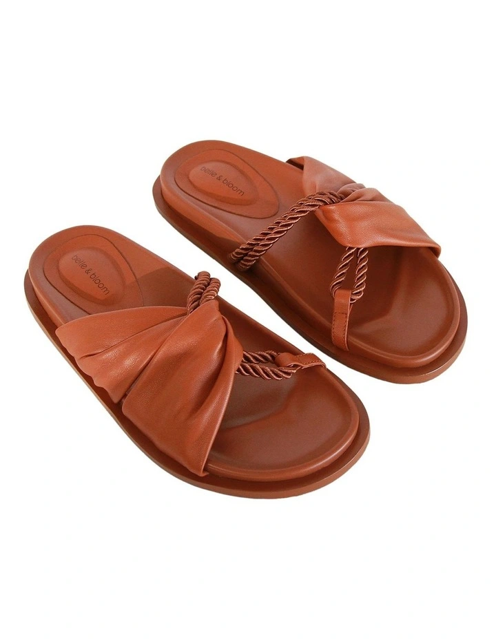 Whitehaven Slide in Camel