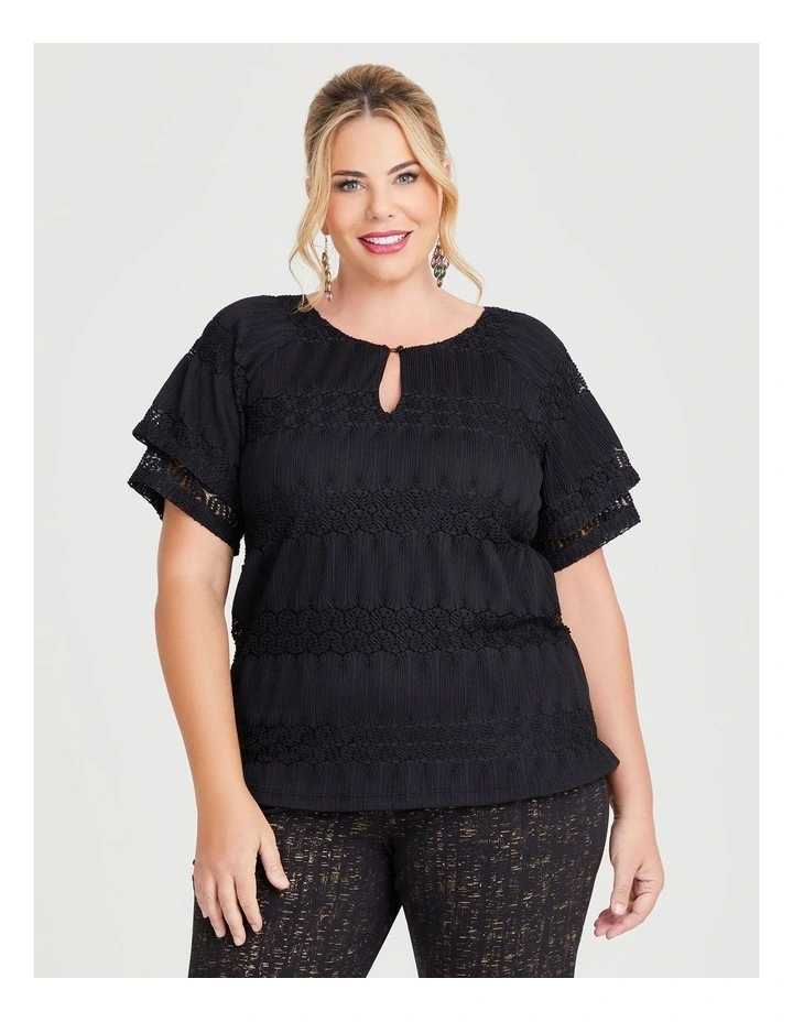 Vixen Lace Ruffle Top in Black