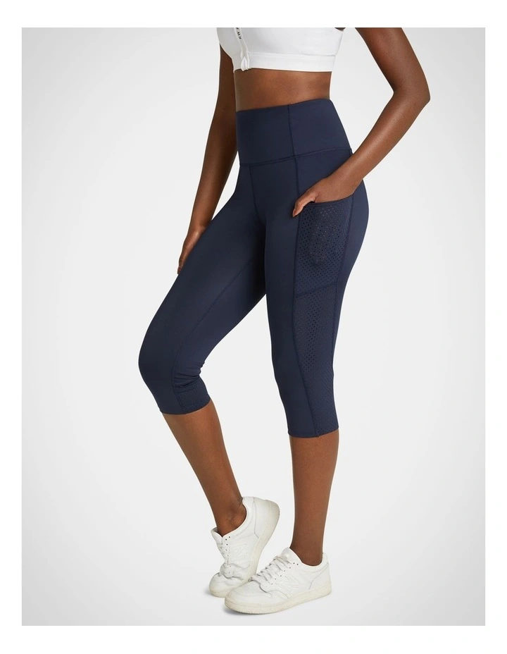 Speed Pocket 3/4 Tights in Indigo