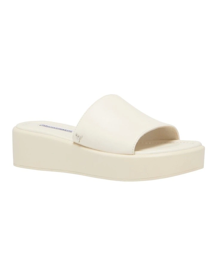 Shook Buttermilk Sandal