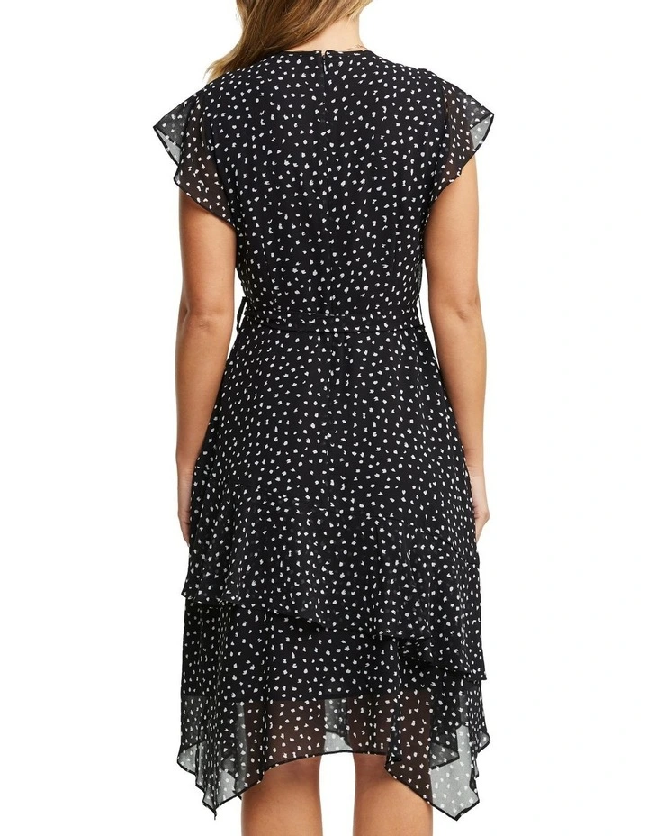 Night Pebble Chiffon Dress in Black