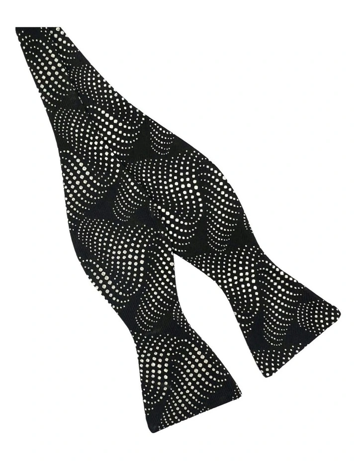 Ribboned Pattern TYO Bow Tie in Black