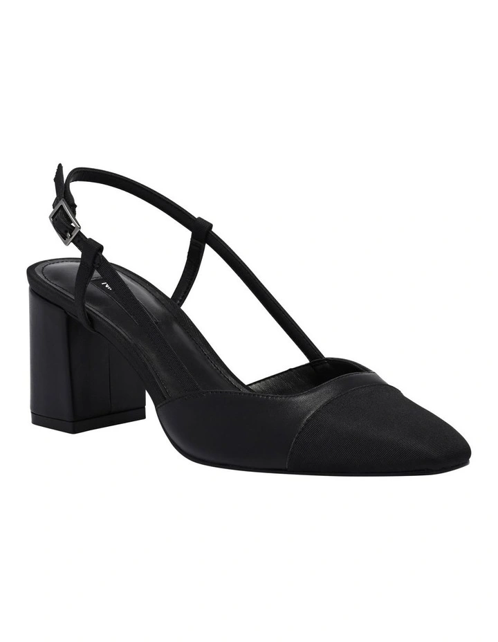Unda Pump in Black