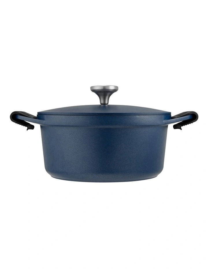 Agile Non-Stick Casserole 24cm/4.2L in Navy