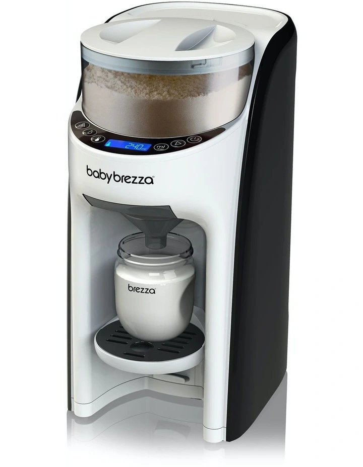 Baby Brezza Formula Pro Advanced in White/Black