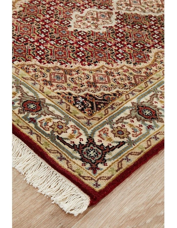 Hand Knotted Persian Design Rug 140X70cm