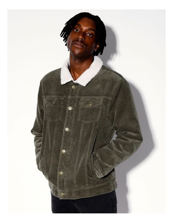 Crescent Cord Sherpa Lined Jacket in Green