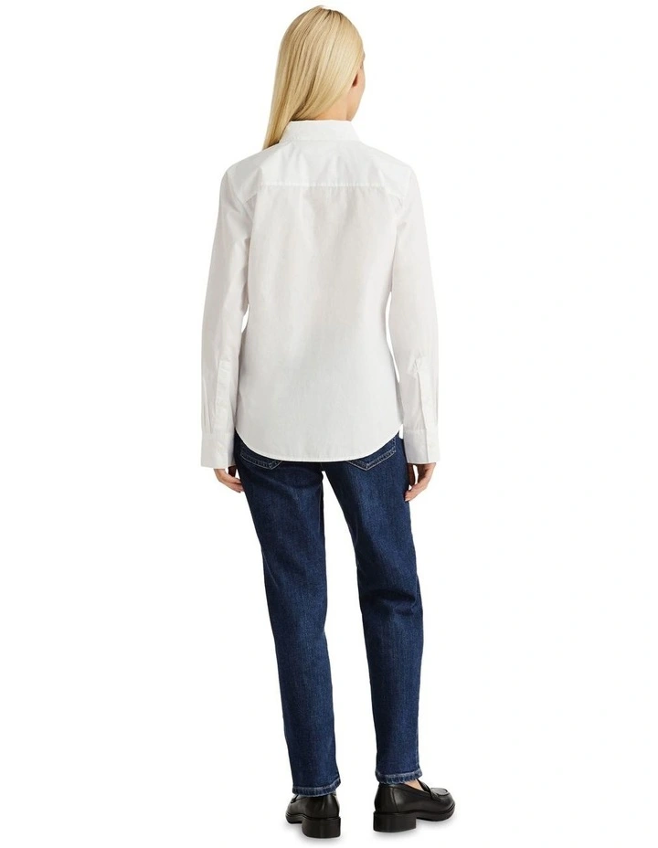 Essential Regular Shirt in White