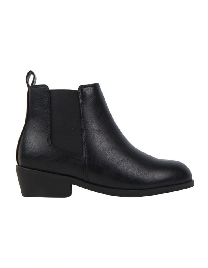 Lucia Boots in Black