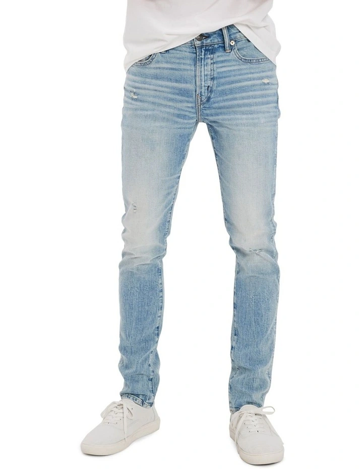 Airflex Distressed Skinny Jean in Blue