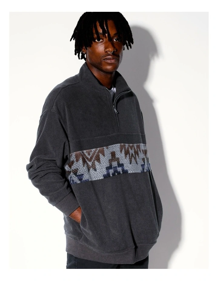 Noxius Nuclear Navajo Fleece 1/4 Zip Sweat in Charcoal
