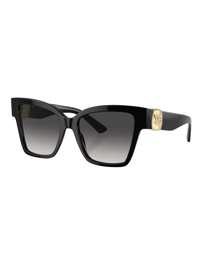 DG4470 Sunglasses in Black