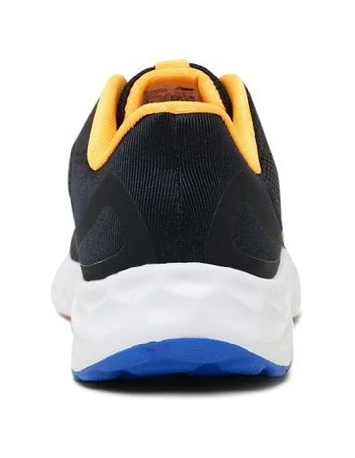 Arishi V4 Grade School Sport Shoes in Black