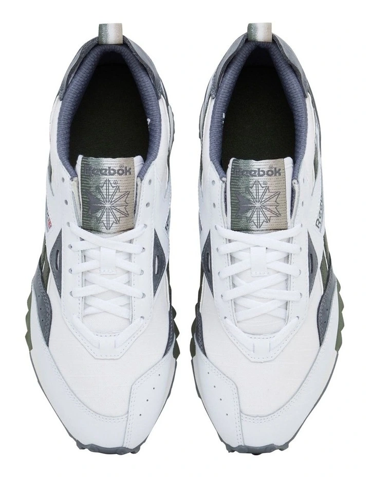 LX2200 Sneakers in White