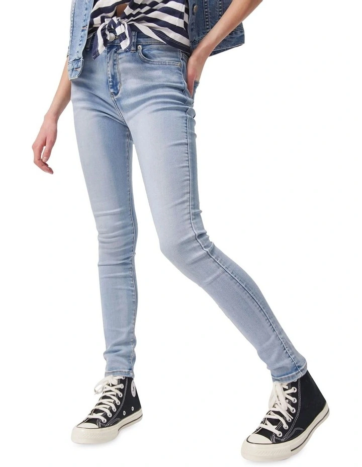 Avery 5 Pocket Jean in Orlando Blue