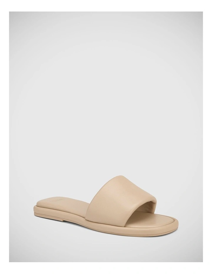 Daya Leather Sandal in Porcelain