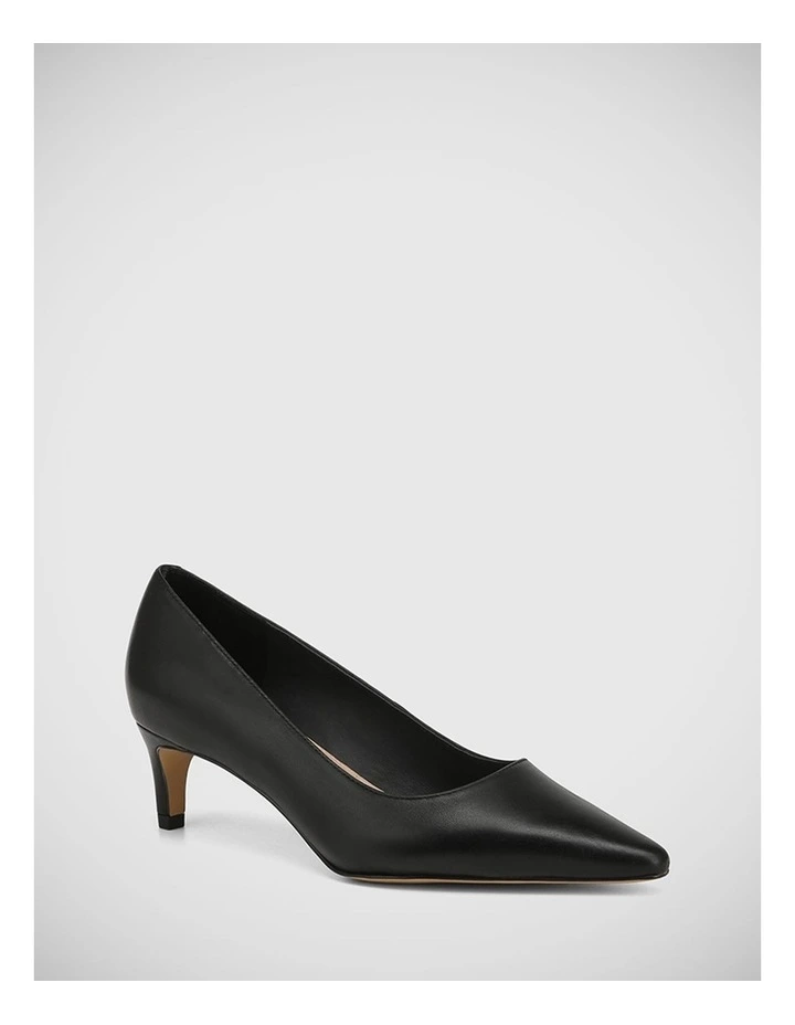 Julia Leather Pump in Black