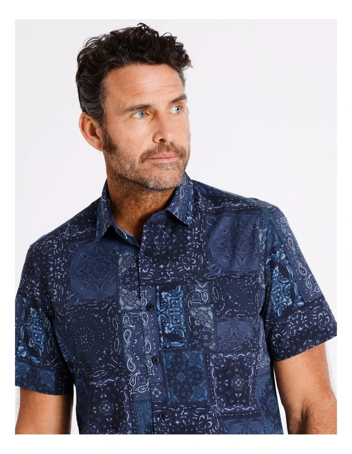 Scarborough Short Sleeve Print Shirt in Blue