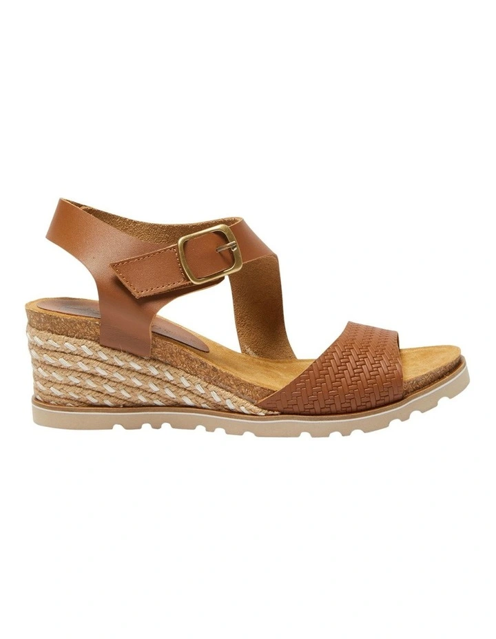 Theo Sandals in Tan Leather