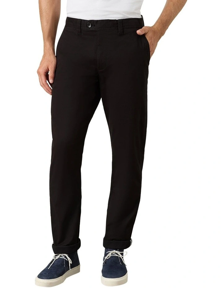 Redford Chino in Black