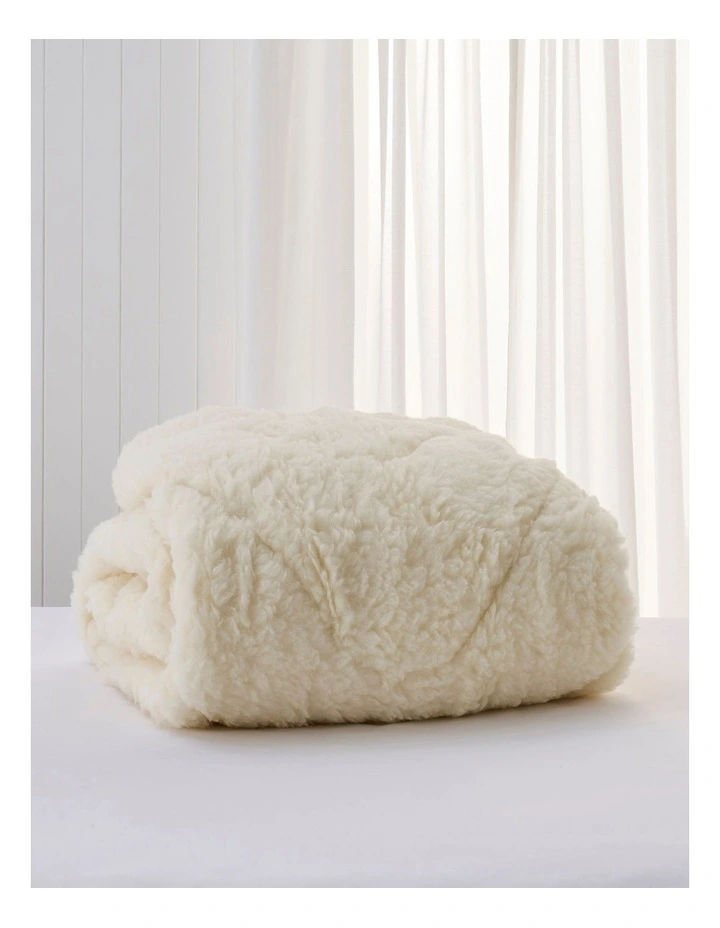 Sleep Restful Wool Mattress Topper in White